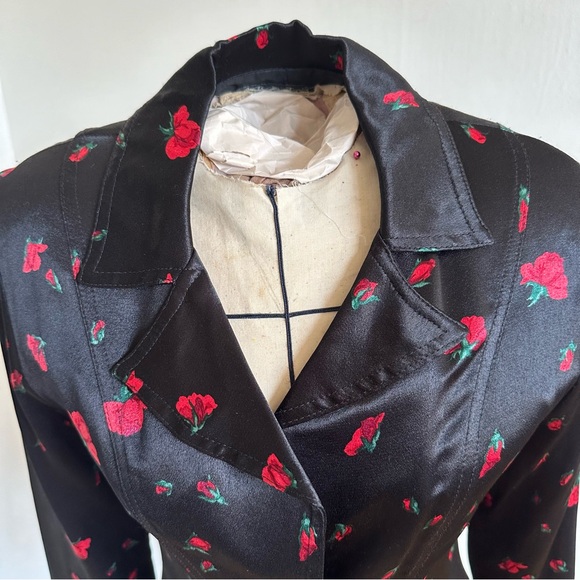⚡️FLASH SALE⚡️90s Vintage Betsey Johnson Floral Satin Blazer Jacket✨Small✨Roses - Picture 6 of 13